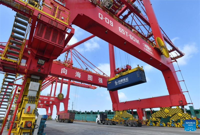 Frachtumschlag im Hafen von Huanghua übersteigt im ersten Halbjahr 179 Millionen Tonnen