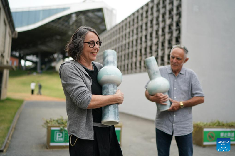 Deutsche Keramikkünstlerin l?sst sich in Chinas ?Porzellanhauptstadt“ inspirieren